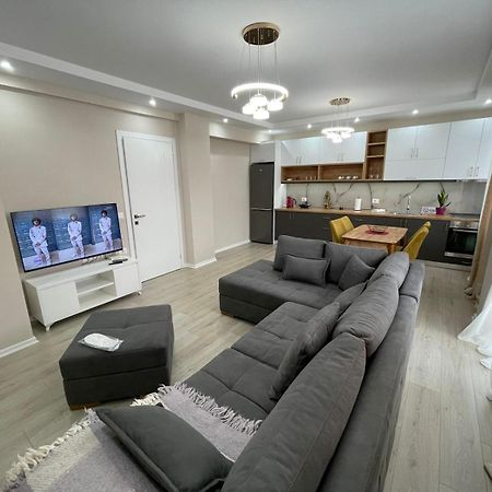 Melody Apartment In Korce Eksteriør billede