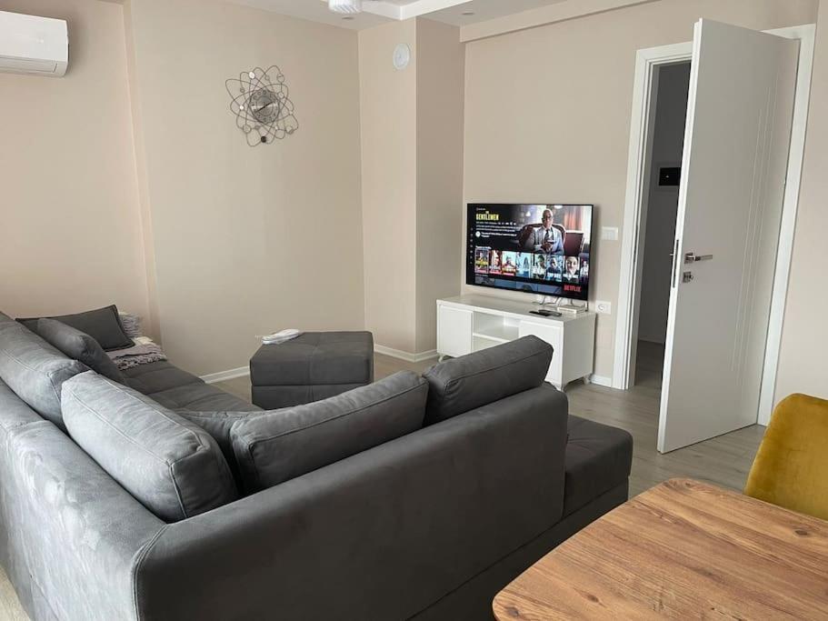 Melody Apartment In Korce Eksteriør billede
