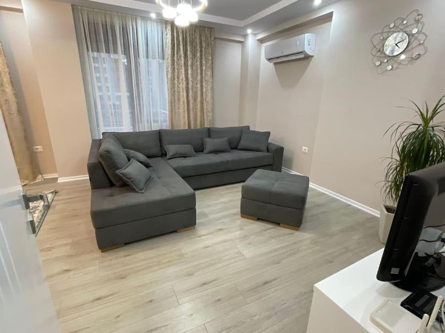 Melody Apartment In Korce Eksteriør billede