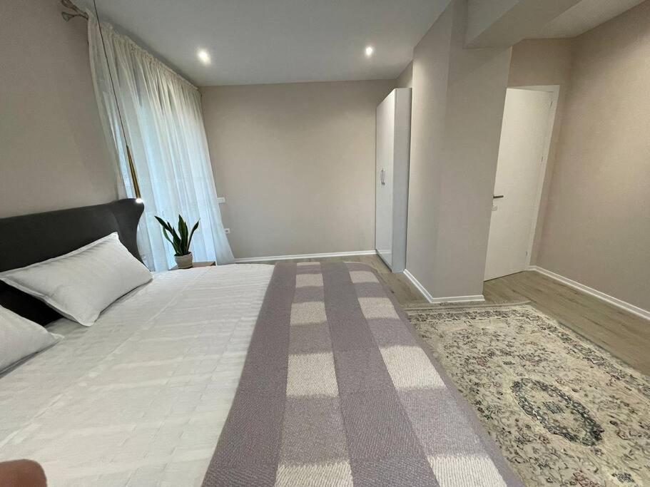 Melody Apartment In Korce Eksteriør billede